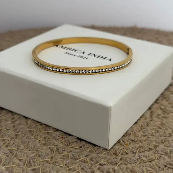 Thin_White_Crystal_Bracelet_Default_Title