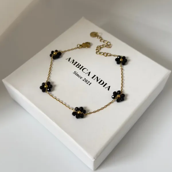 Black_Flower_Bracelet_Default_Title