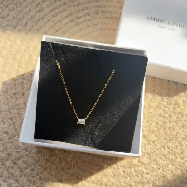 White_Crystal_Necklace_Default_Title