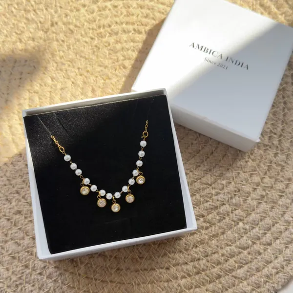 Pearl_With_Crystal_Necklace_Default_Title