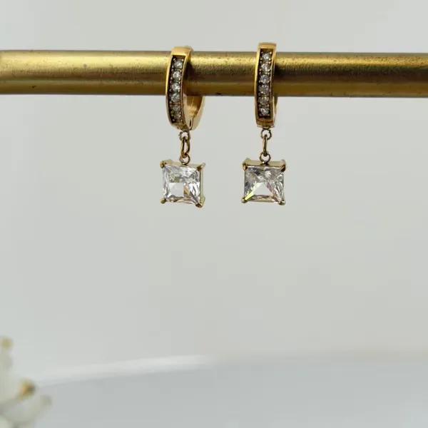 Square_Drop_Earrings_Default_Title