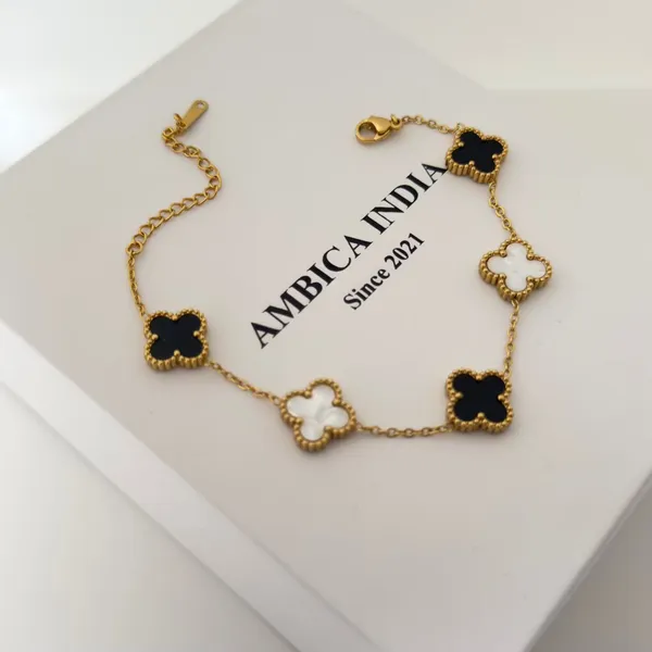 Clover_Black_White_Bracelet_Default_Title