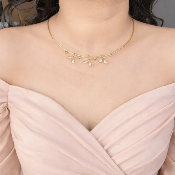 Petal_Vine_Charm_Choker_Default_Title