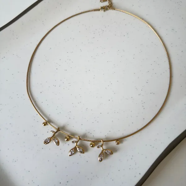 Petal_Vine_Charm_Choker_Default_Title