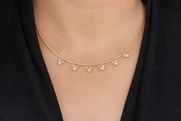 Elara_Leaf_Dangle_Choker_Default_Title
