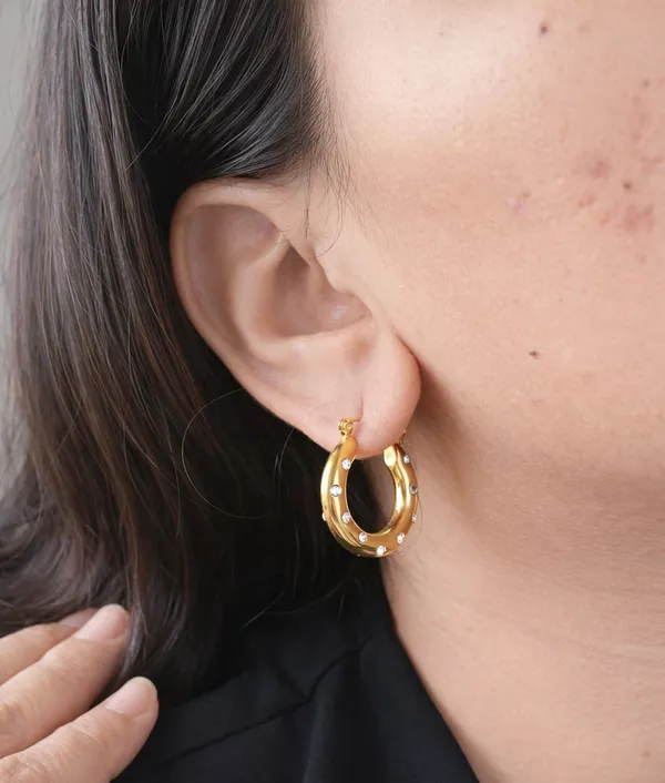 Luxe_Dot_Radiance_Hoops_Default_Title