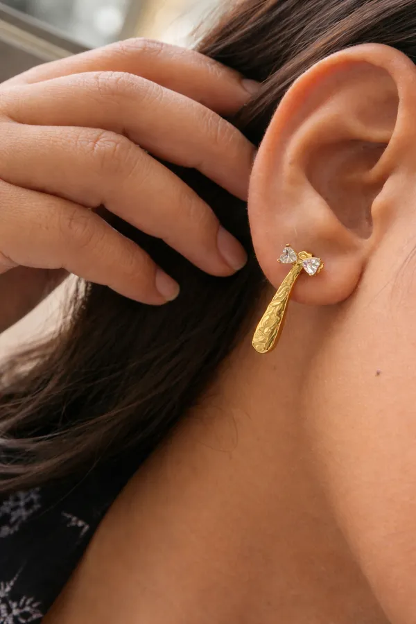 Bow_Earrings_Default_Title
