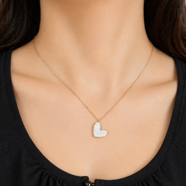 Heart_Necklace_Default_Title
