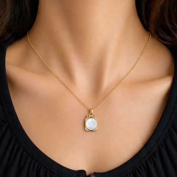 Celeste_Square_Necklace_Default_Title