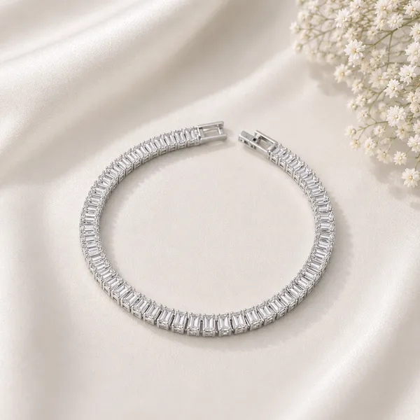 Baguette_Luxe_Silver_Tennis_Bracelet_Default_Title