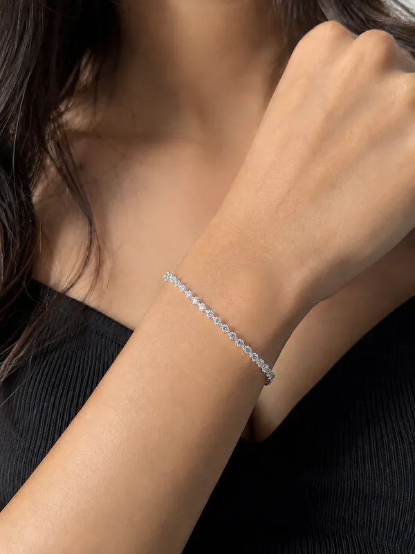 Dainty_Luxe_Silver_Tennis_Bracelet_Default_Title