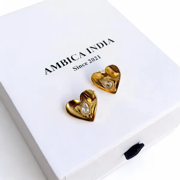 White_Crystal_Heart_Earrings