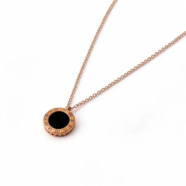 Roman_Reversible_Necklace_1