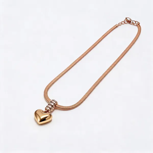 Heart_With_Crystal_Snake_Chain_Necklace_1