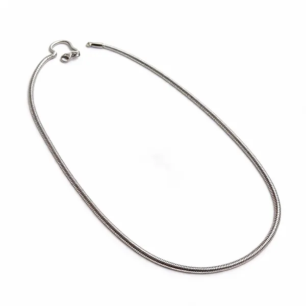 Thin_Silver_Long_Snake_Chain