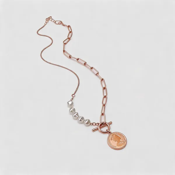 Pearl_With_Queen_Necklace_1