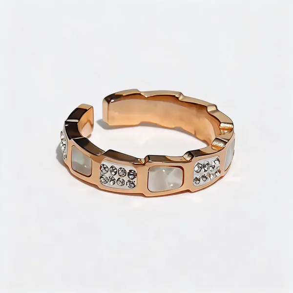 Mother_Pearl_White_Adjustable_Ring