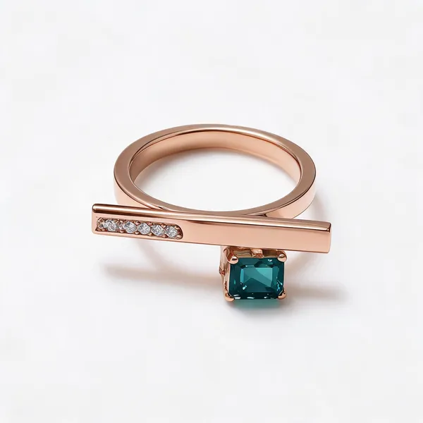 Crystal_With_Studded_Ring