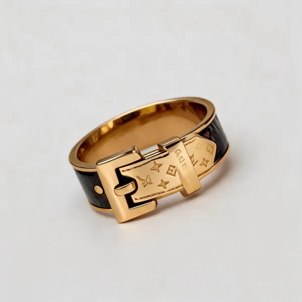 Luxury_Ring