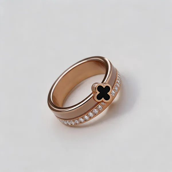 Clover_Ring