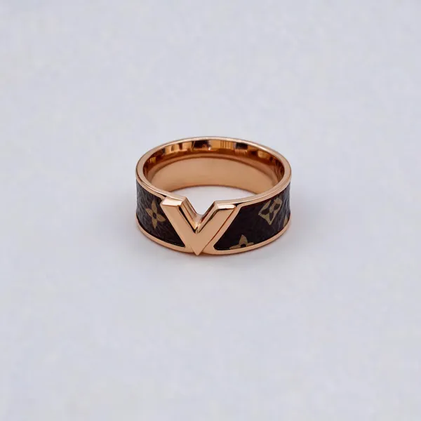 Luxe_Ring