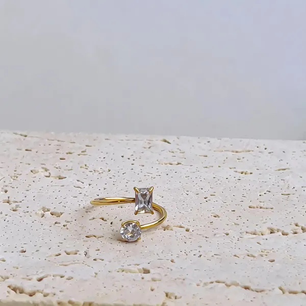 White_Tiny_Crystal_Ring