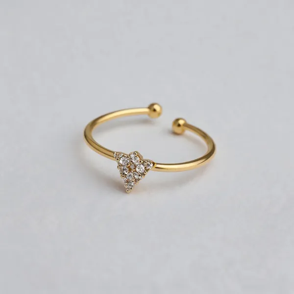 Tiny_Triangle_White_Crystal_Ring