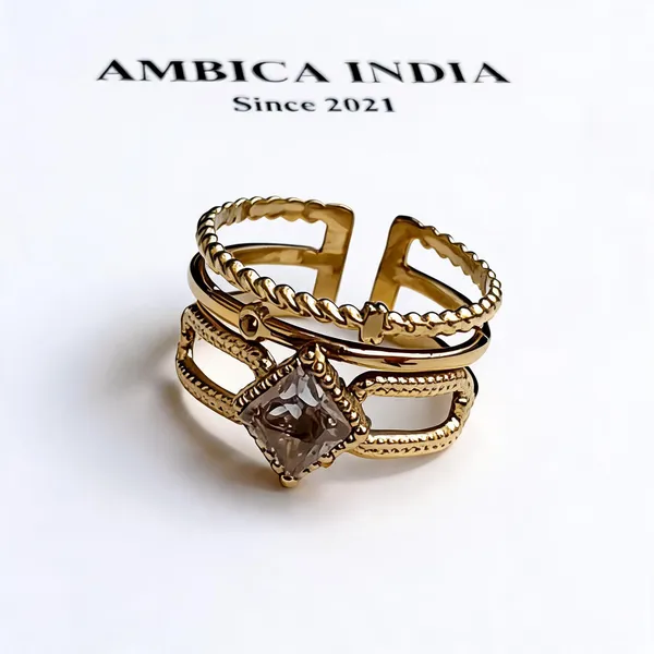White_Crystal_Link_Line_Ring