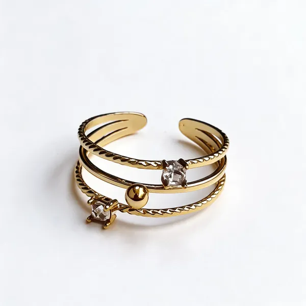 Tiny_Ball_With_Crystal_Ring