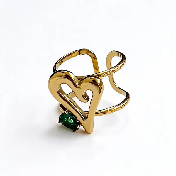 Green_Crystal_Heart_Ring