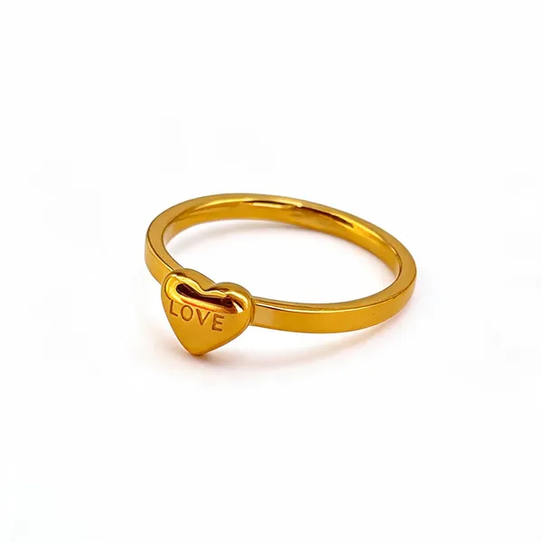 Love_Heart_Ring_Gold_Plated