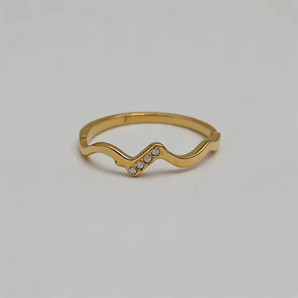 Wavy_Line_Ring