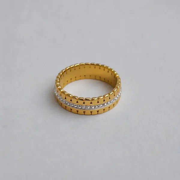 Line_Studded_Band_Ring