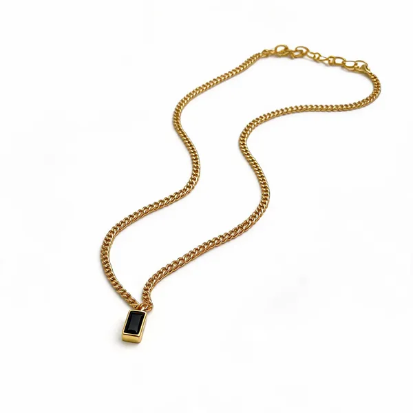 Black_Crystal_Necklace