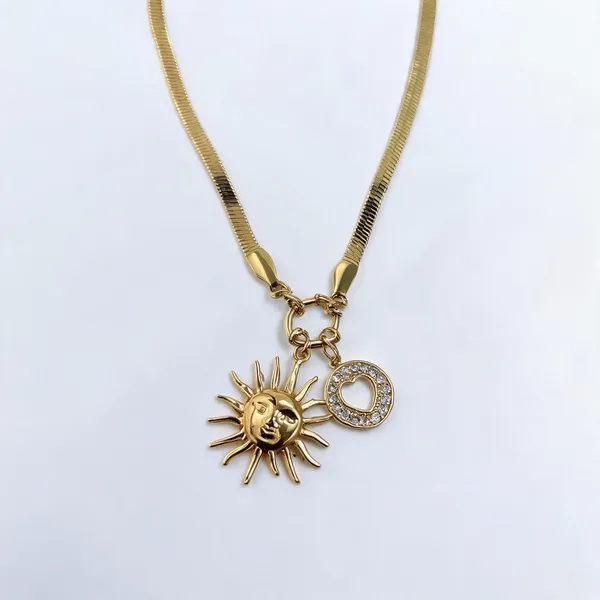 Snake_Chain_With_Sun_Heart_Charm_Necklace