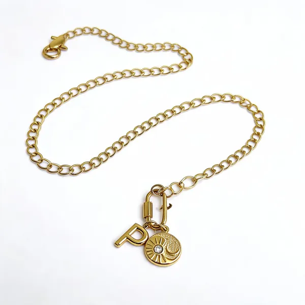 Link_Chain_With_Charms_Necklace