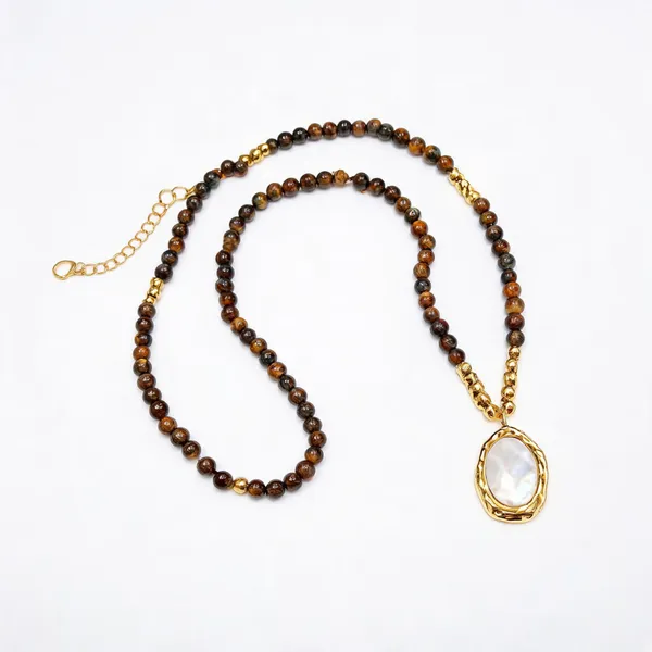 Brown_Stone_With_Mother_Pearl_Necklace