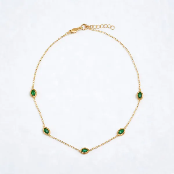 Tiny_Marquise_Emerald_Minimal_Necklace