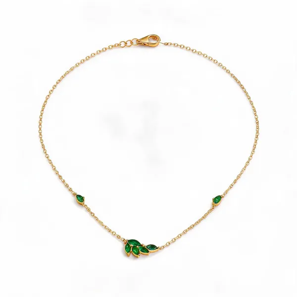 Marquise_Emerald_Minimal_Necklace