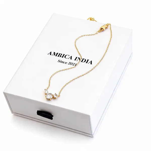 White_Crystal_Necklace