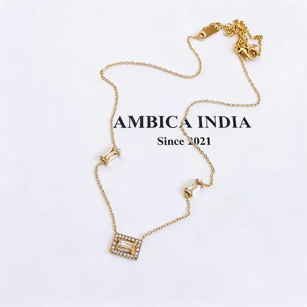 White_Crystal_Necklace