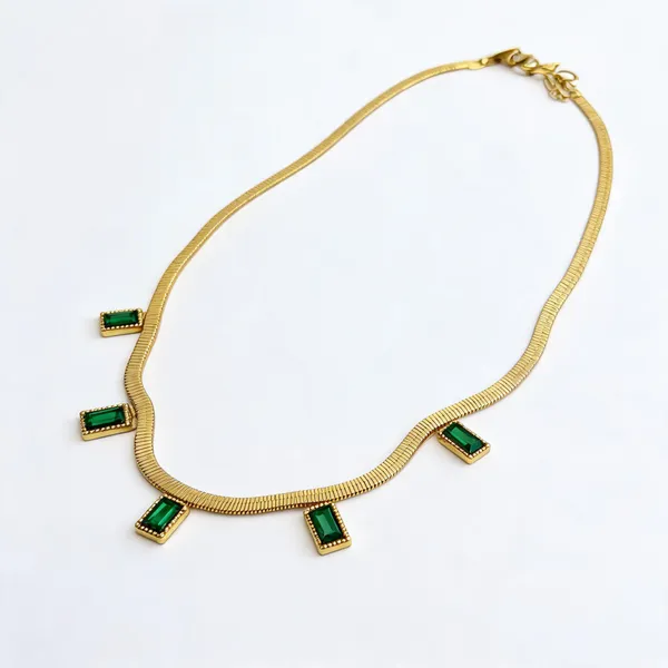Emerald_Crystal_Necklace