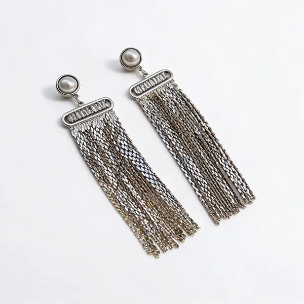 Crystal_With_Tassel_Earrings