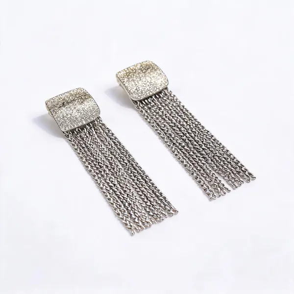 Glitter_Tassel_Earrings
