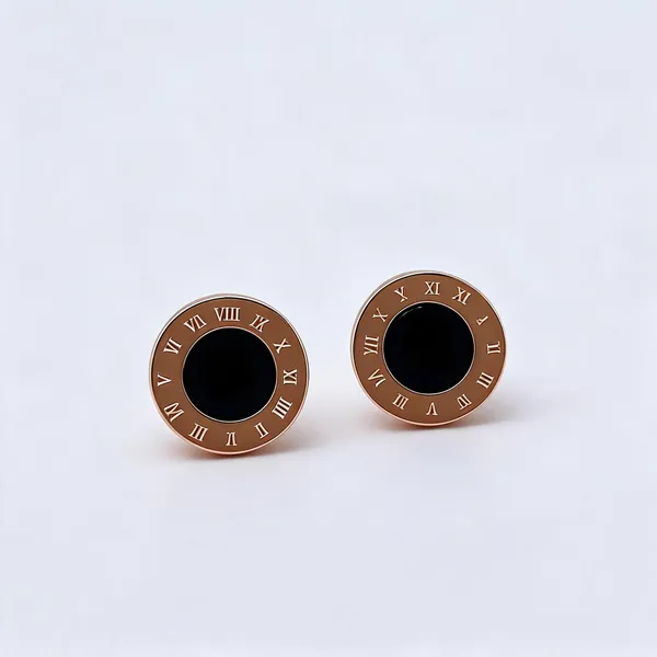 Roman_Studs