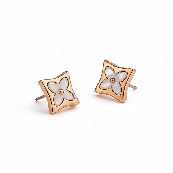 White_Clover_Studs