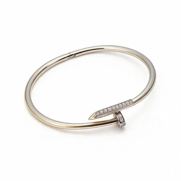 Thin_Nail_Studded_Bracelet_2_4_Size