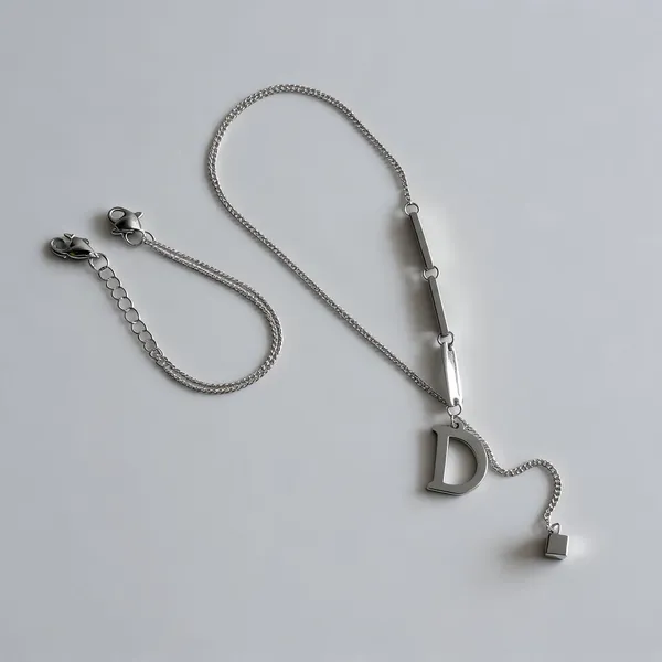 D_Hanging_Necklace