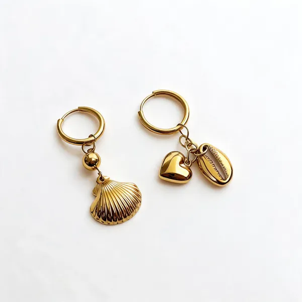 Shell_Heart_Mismatch_Earrings