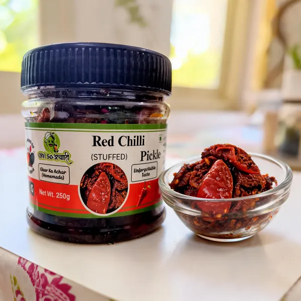 Oh!_So_Achari_Stuffed_Red_Chilli_Pickle_250_Gm